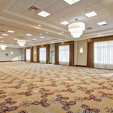 Hilton Garden Inn Woodbridge Eksteriør billede